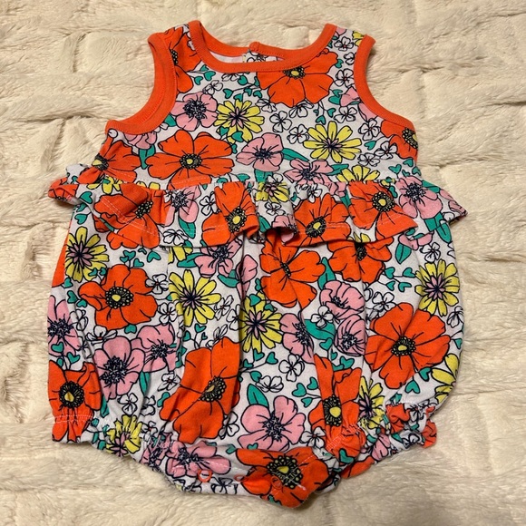 Lot of Carter's and Cat & Jack Outfits for Baby - Size 6-9M - Picture 5 of 13